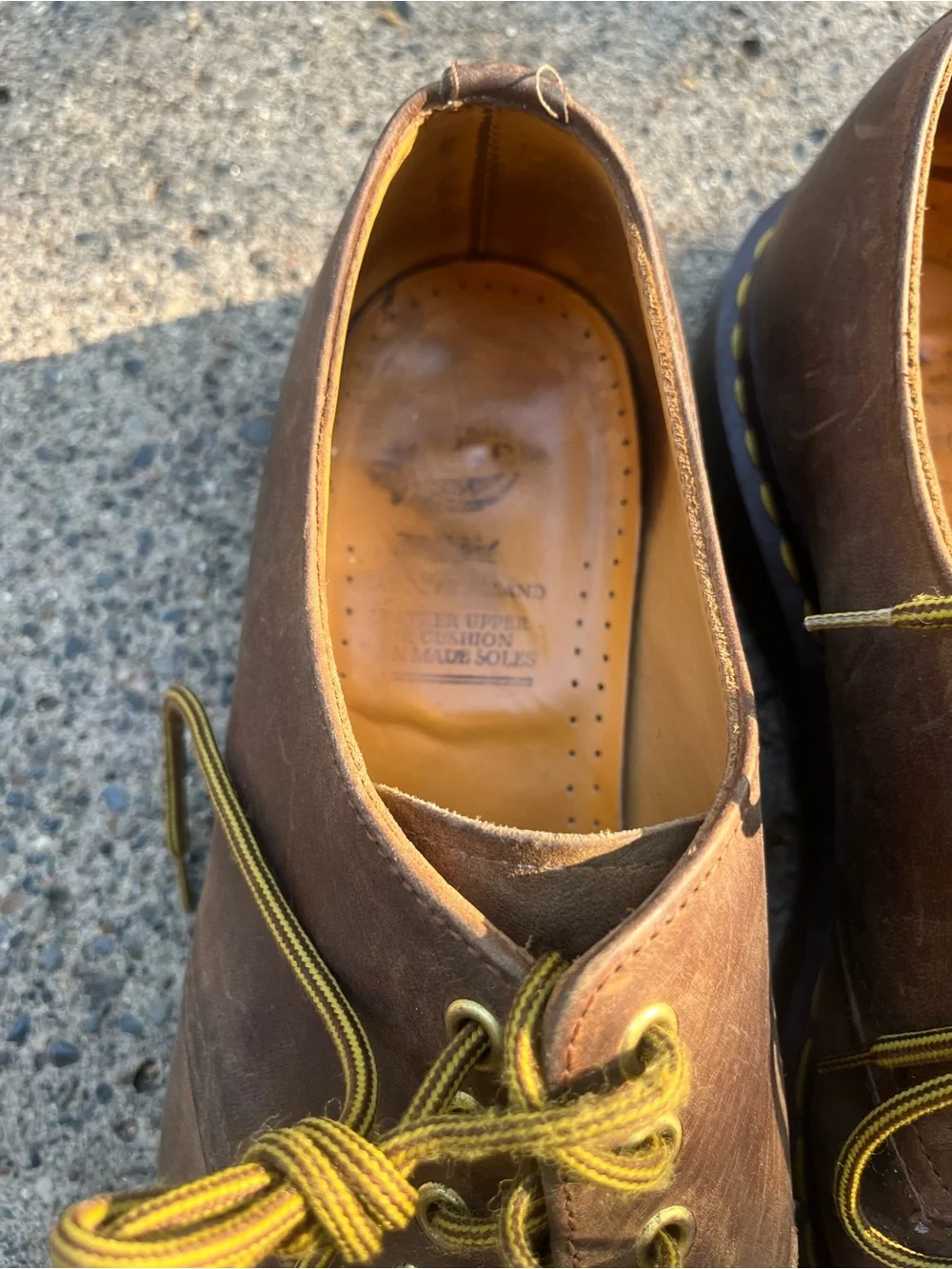 Dr. Martens Brown Oxford Lace Size 10 Men England